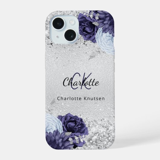 Zilveren marineblauwe bloemen elegante monogramnaa iPhone 15 case (Achterkant)