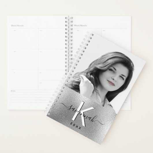 Zilveren monogram foto elegant 2025 planner (Display)