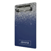 Zilveren Navy Blauwe Glitter Meisjesnaam Monogram Mini Klembord (Angled2)