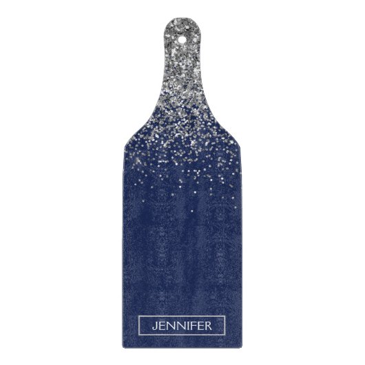 Zilveren Navy Blauwe Glitter Meisjesnaam Monogram Snijplank (Voorkant)