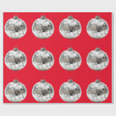 Zilveren Ornamenten op rood inpakpapier (Vlak)