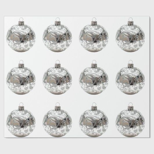 Zilveren Ornamenten op wit inpakpapier (Vlak)