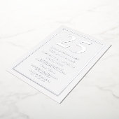 Zilveren rand 25th huwelijksjubileum zilver folie uitnodiging (Gedraaid)