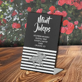 Zilveren Renpaard Mint Julep Bruidsdiner Reclamebord Met Voetstuk