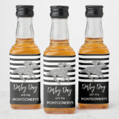 Zilveren renpaard op strepen likeurfles etiket (Flessen)