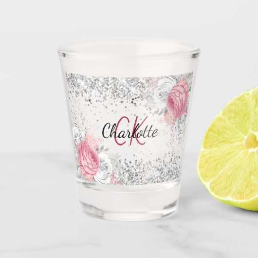 Zilveren roze bloemen eleganate monogramnaam shot glas (Voorkant)