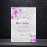 Zilveren roze violette bloemen verjaardag uitnodiging briefkaart<br><div class="desc">Een faux zilver uitziende achtergrond met faux zilver sparkles en roze en violette bloemen. Personaliseer en voeg een naam en feestdetails toe.</div>