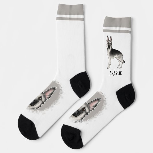 Zilveren Sable Duitse Herder Hond Met Aangepaste N Sokken (Links)