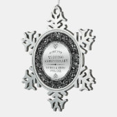 Zilveren Swirly Lijst 25e bruiloft Jubileum Tin Sneeuwvlok Ornament (Rechts)