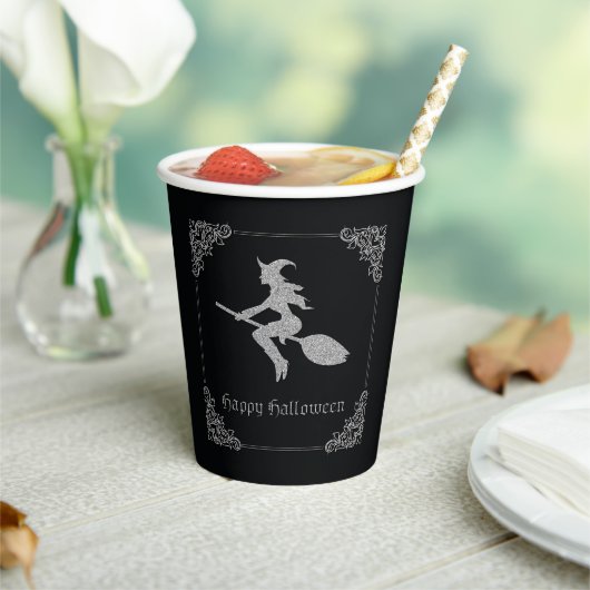 Zilveren vliegende heks Halloween Papieren Bekers (Insitu)