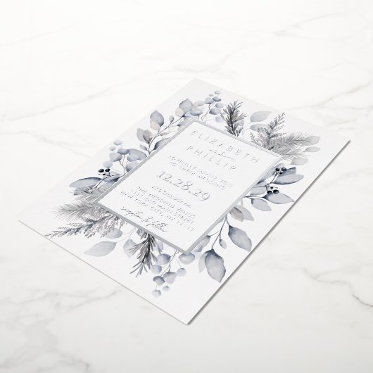 Zilveren Winter Bloemen Botanische Vakantie Bruilo Folie Uitnodiging (Gedraaid)