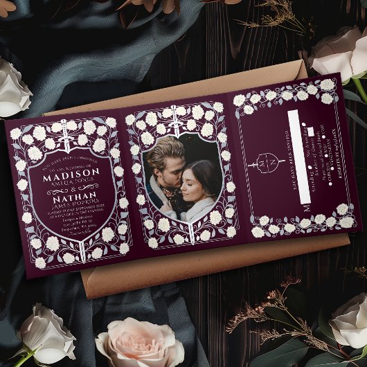 Zilveren Zwaard & Schild Middeleeuwse Fantasy Wedd Drieluik Uitnodiging