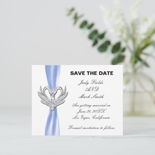 Zilveren Zwanen Save The Date Kaart met Blauwe Lin (Staand voorkant)