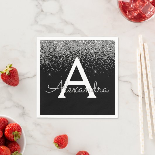 Zilveren zwarte glitter & glans monogram verjaarda servet (Insitu)