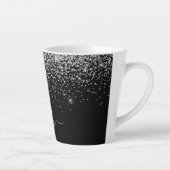 Zilveren Zwarte Glitter Script Monogram Meisjesnaa Latte Mok (Rechts)