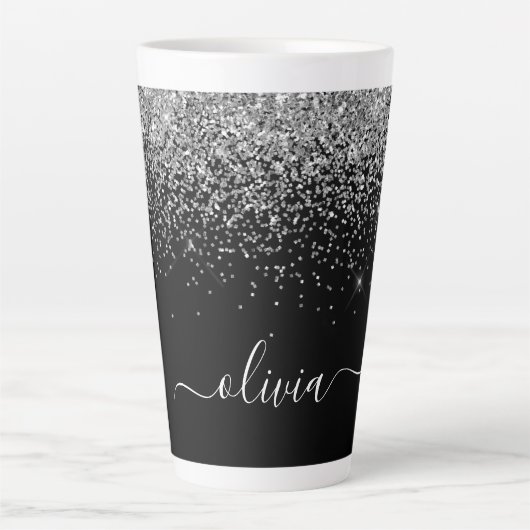 Zilveren Zwarte Glitter Script Monogram Meisjesnaa Latte Mok (Voorkant)