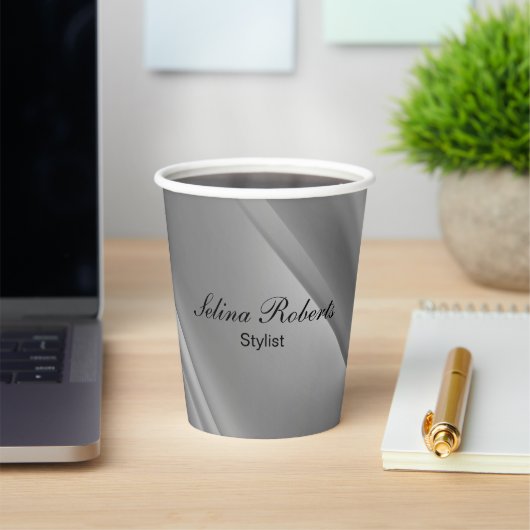 Zilvergradiëntdiagonale lijnen papieren bekers (Insitu)