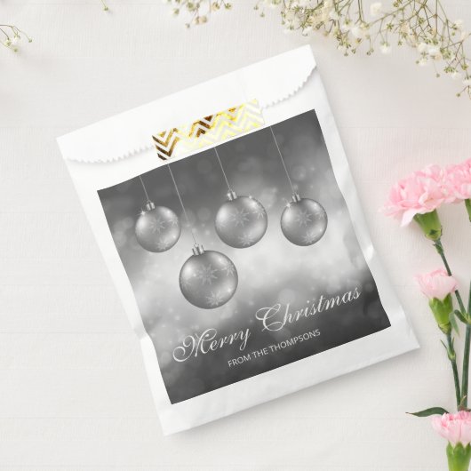 Zilvergrijze kerstcadeautjes met aangepaste tekst bedankzakje (Gezegeld)