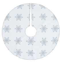 Zilverkleurde sneeuwvlokken op winterwit