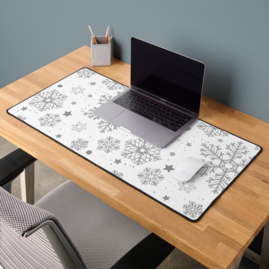 Zilversneeuwvlokken op wit bureaumat (Kantoor 2)
