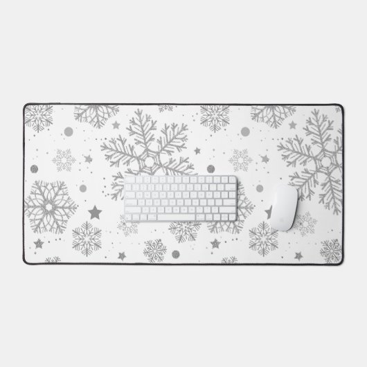 Zilversneeuwvlokken op wit bureaumat (Keyboard & Muis)