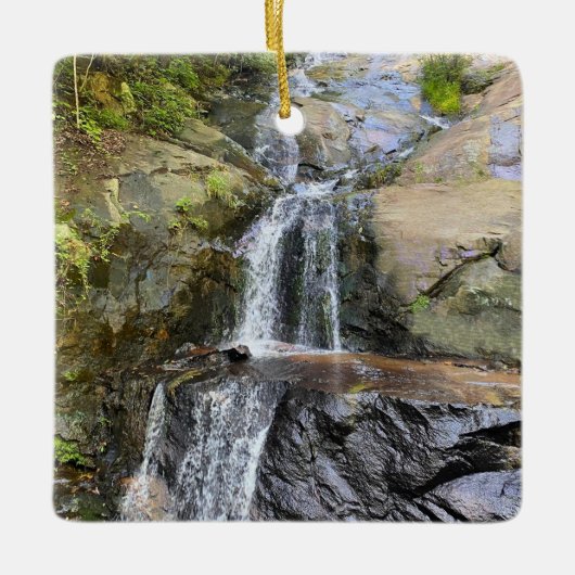 Zilverwaterval Sereniteit Keramisch Ornament (Voorkant)