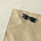 Zilverzeemeermin in de zand strandlaken (In situ)