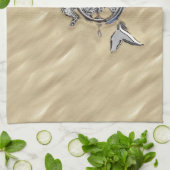 Zilverzeemeermin in de zand theedoek (Gevouwen)