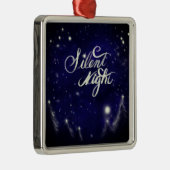 Zilzame nacht, heilige nacht - sneeuwscène met lui metalen ornament (Rechts)