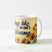 Zing alsof niemand luistert koffiemok (Voorkant rechts)