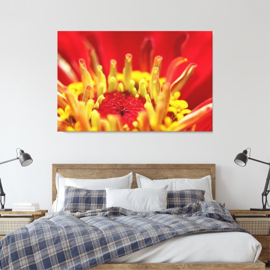 Zinnia Flower Heart Canvas Afdruk (Insitu (Slaapkamer))