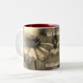 Zinnia Flower Sepia Aangepast Tweekleurige Koffiemok (Voorkant links)