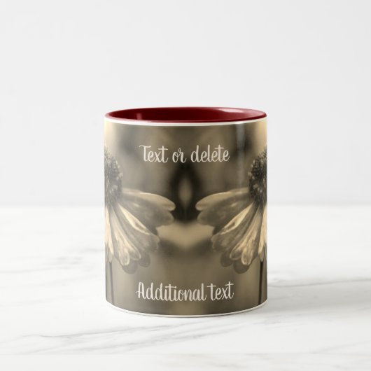 Zinnia Flower Sepia Aangepast Tweekleurige Koffiemok (Center)