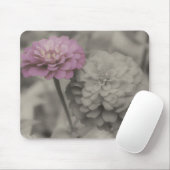 Zinnia Flowers sluiten zwart en wit Mousepad op Muismat (Met muis)