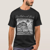 Zion Bonsai Tree Black en White Photo T-shirt (Voorkant)