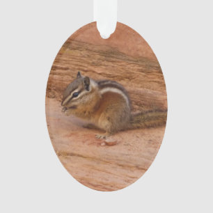 Zion Chipmunk op Red Rocks Ornament