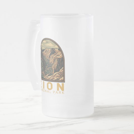 Zion National Park Retro Emblem Matglas Bierpul (Voorkant links)