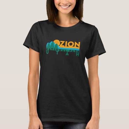 Zion National Park Sunny Mountain Treeline T-shirt (Voorkant)