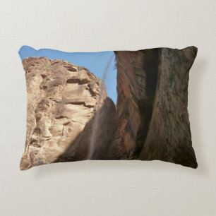 Zion's weeping Rock in Zion National Park Decoratief Kussen
