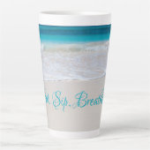 Zit Slik Adem Kust Strand Spreuk Latte Mok (Voorkant)