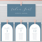 Zitplaatsenkaartkoptekst Modern Dusty Blue Script Kaart