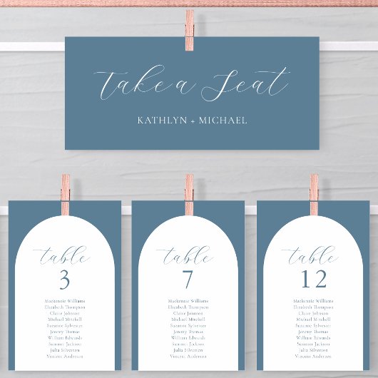 Zitplaatsenkaartkoptekst Modern Dusty Blue Script Kaart