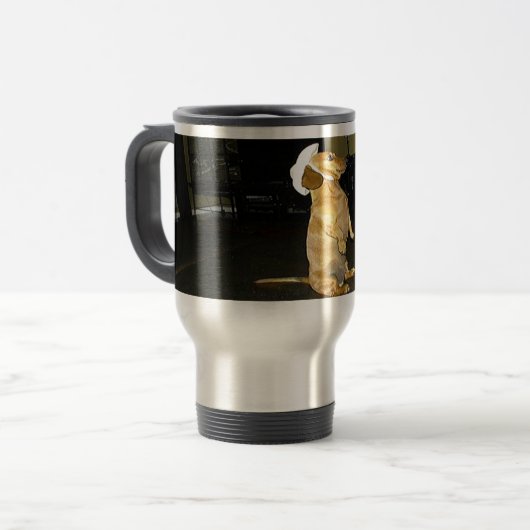 Zitten  of Tv-dachshund bekijken Reisbeker (Voorkant links)