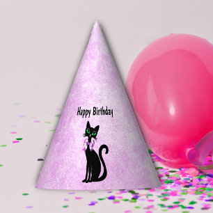 Zittende zwarte kat met roze strik op roze wit feesthoedjes