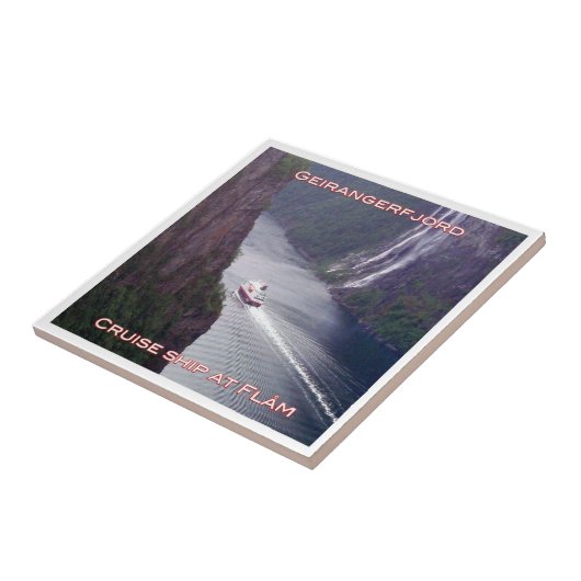 zNO123 GEIRANGERFJORD, MSC Kong Harald, Noorwegen, Tegeltje (Zijkant)