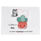 Zo anders, perfect samen - Schattige liefdespaar Groot Cadeauzakje (Achterkant)