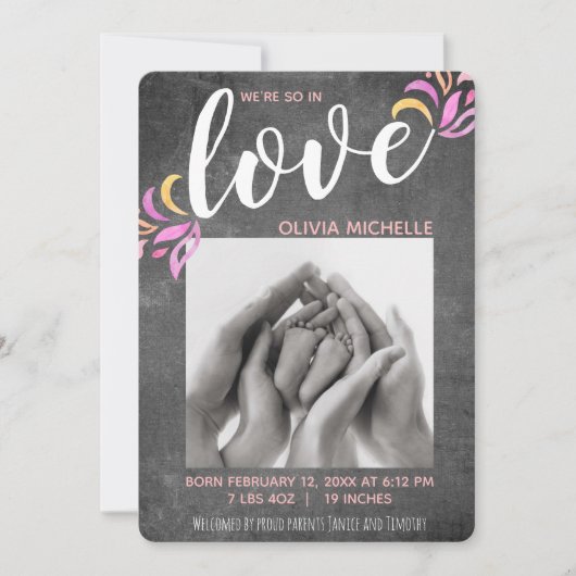 Zo in Love Chalkboard Photo Baby Girl Birth Aankondiging (Voorkant)