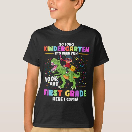 Zo lang kleuterschool Afstuderen CL 2023 Dinosauru T-shirt (Voorkant)