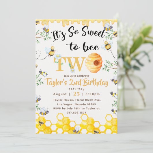 Zo lief om twee verjaardagsuitnodiging te zijn kaart (Staand voorkant)