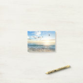 Zo, Sky. Zee. Zand. Beach Scene Post-it® Notes (Op bureau)